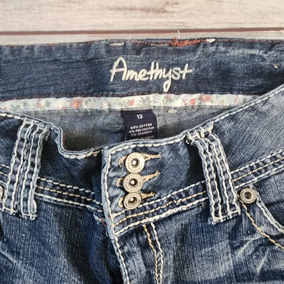 Amethyst Jeans Women's Blue Jeans - Picture 2 of 7